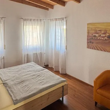 Apartmán Penthouse Mit Seeblick & Balkon, Zentral, Tg *